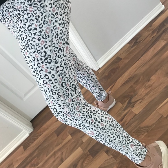 NOT AVAILABLEEE - Picture 4 of 6